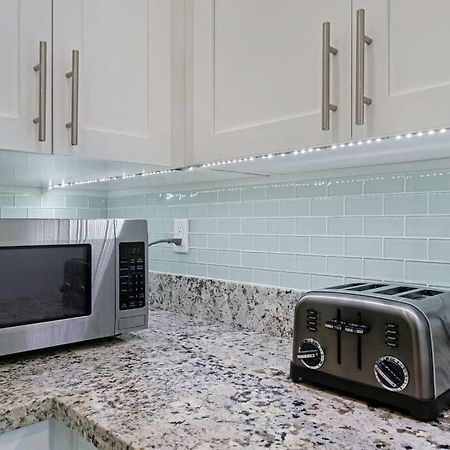 הוליווד Heated Pool I Soundproof Home I Firepit I 630Mbps מראה חיצוני תמונה