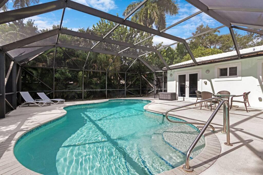 הוליווד Heated Pool I Soundproof Home I Firepit I 630Mbps מראה חיצוני תמונה